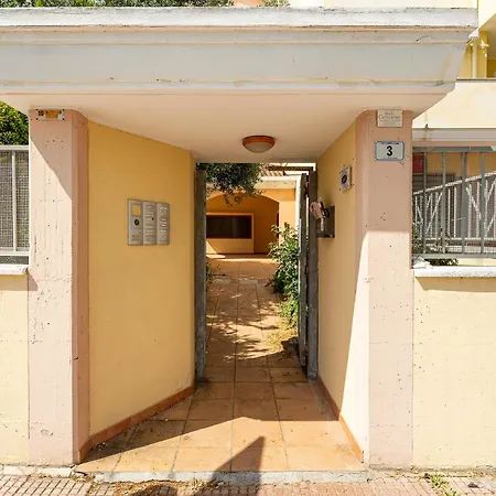 Apartment Corner Via Italia Quartu SantʼElena
