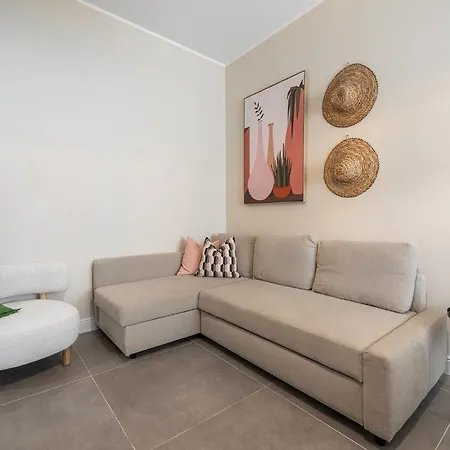 Apartment Corner Via Italia Quartu SantʼElena